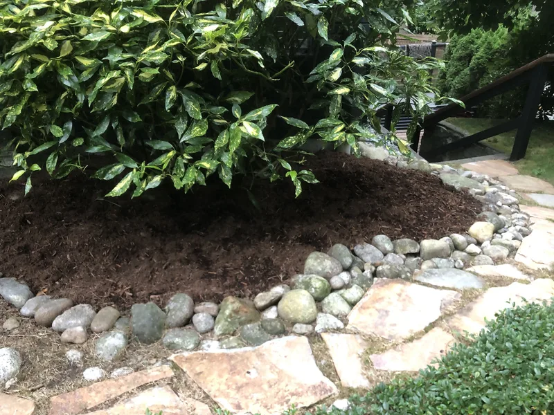 Hand-Split Flagstone Path & River Rock Garden Border
